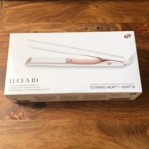 T3 LUCEA ID Smart Flat Iron - New in box